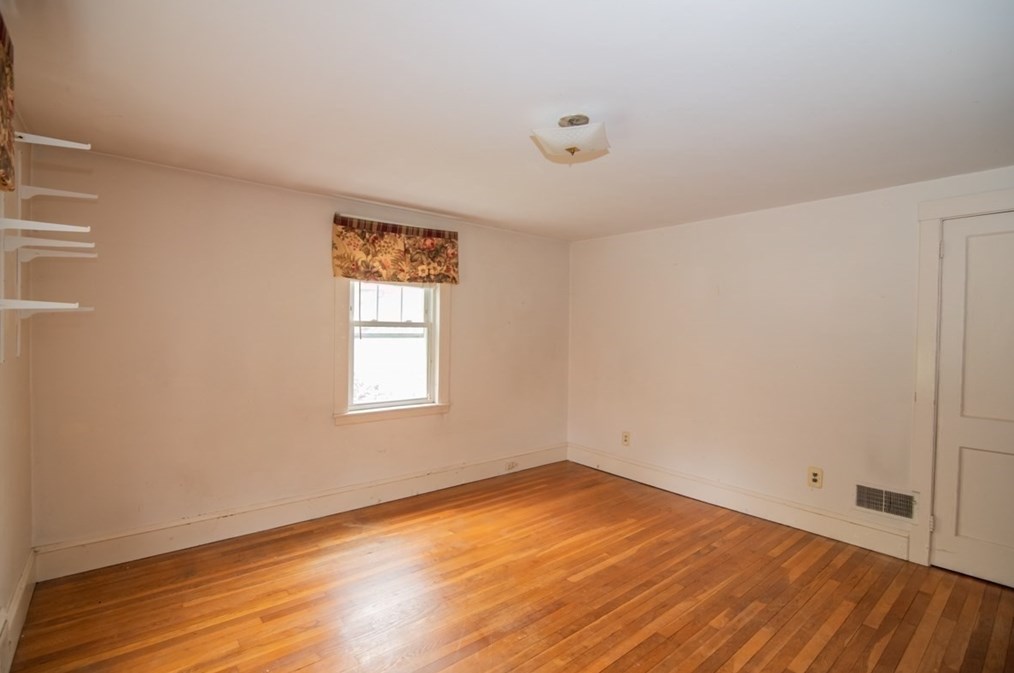 333 Elliott St, Beverly MA 01915-2443 exterior