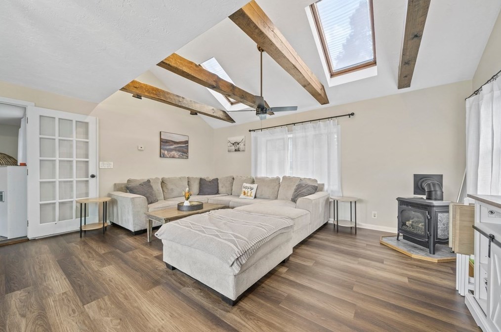 15 Pimental Way, Plymouth MA 02360-5243 exterior