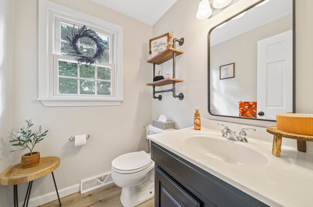 15 Pimental Way, Plymouth MA 02360-5243 exterior