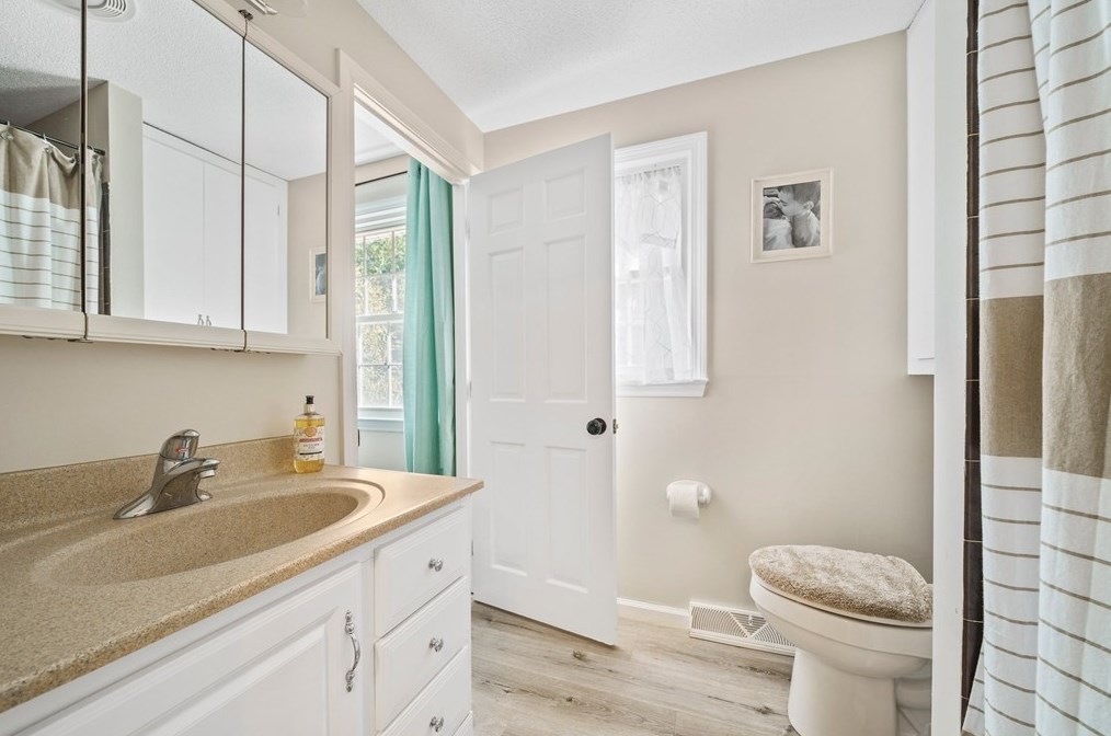 15 Pimental Way, Plymouth MA 02360-5243 exterior