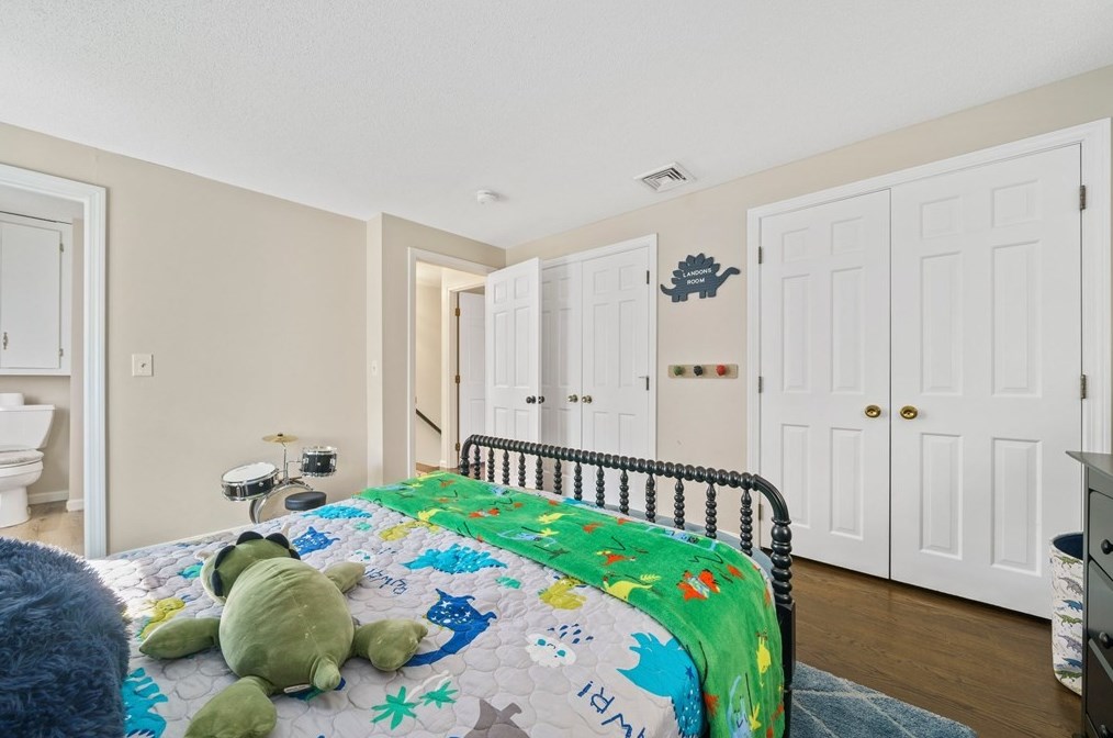 15 Pimental Way, Plymouth MA 02360-5243 exterior