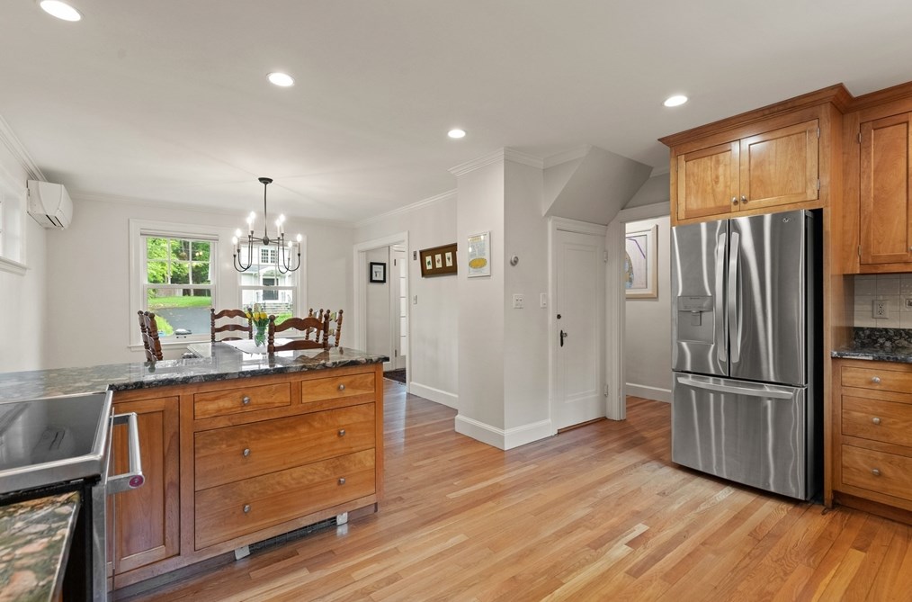 20 Bertwell Rd, Lexington MA 02420-3302 exterior