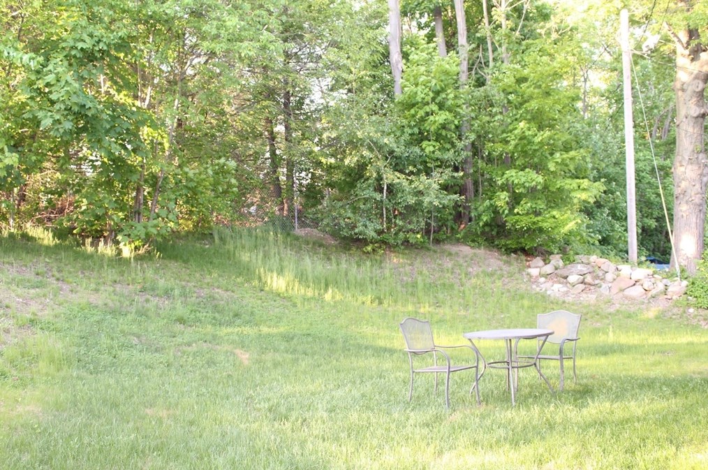 443 Cambridge St, Worcester MA 01603-2325 exterior