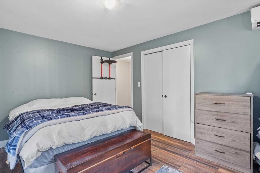 484 Brown St, Winchendon MA 01475-1024 exterior