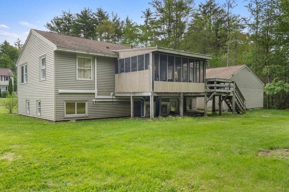 484 Brown St, Winchendon MA 01475-1024 exterior