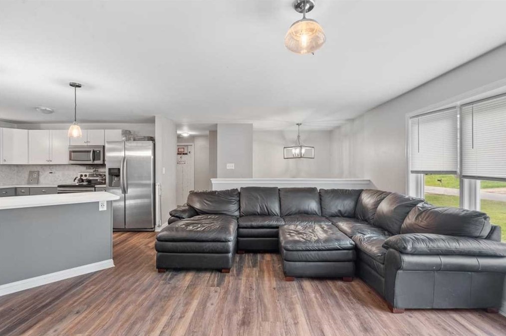 484 Brown St, Winchendon MA 01475-1024 exterior