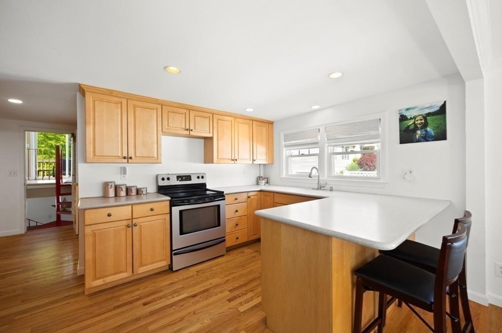 457 St, West Bridgewater MA 02379-1809 exterior