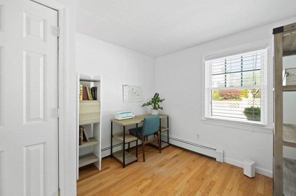 457 St, West Bridgewater MA 02379-1809 exterior