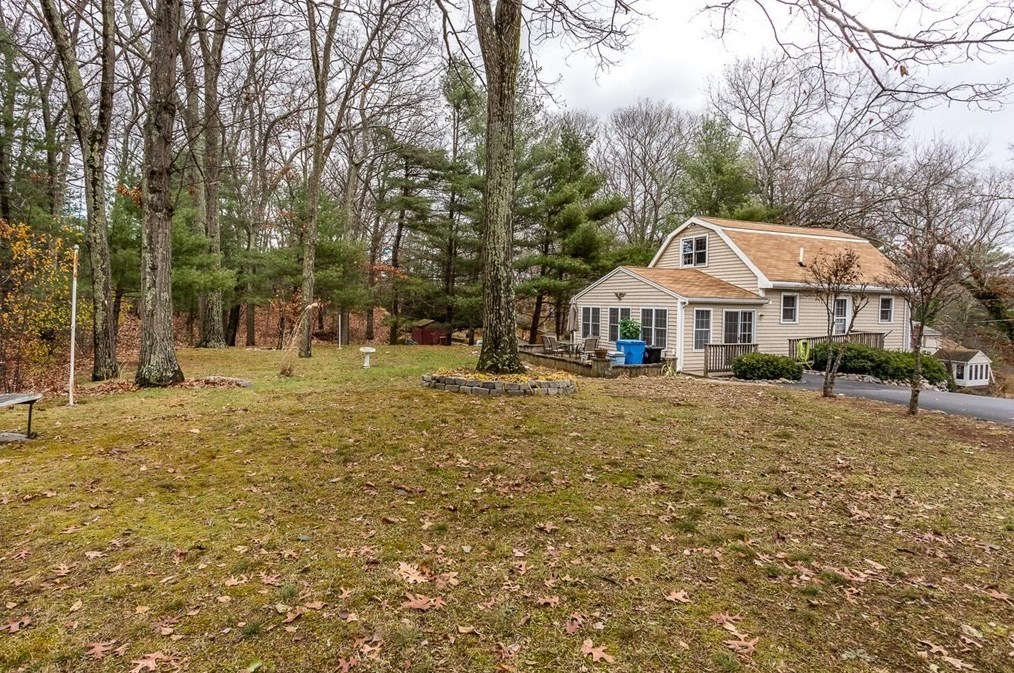 151 Forest Grove Ave, Wrentham, MA 02093