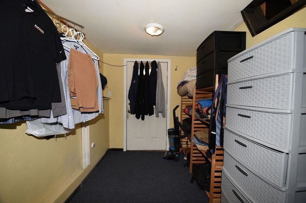 63 Newfield St, Plymouth MA 02360-3402 exterior