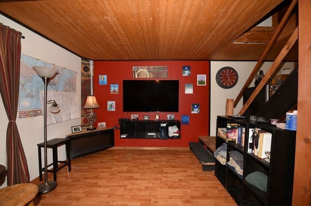 63 Newfield St, Plymouth MA 02360-3402 exterior