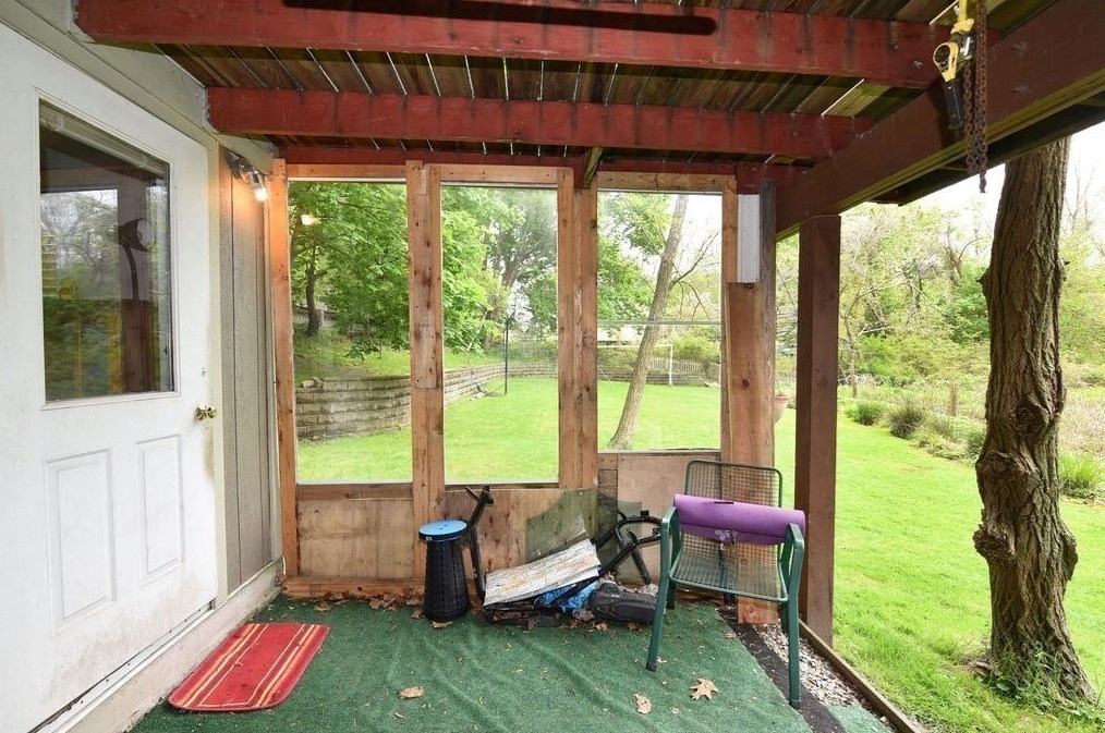 63 Newfield St, Plymouth MA 02360-3402 exterior