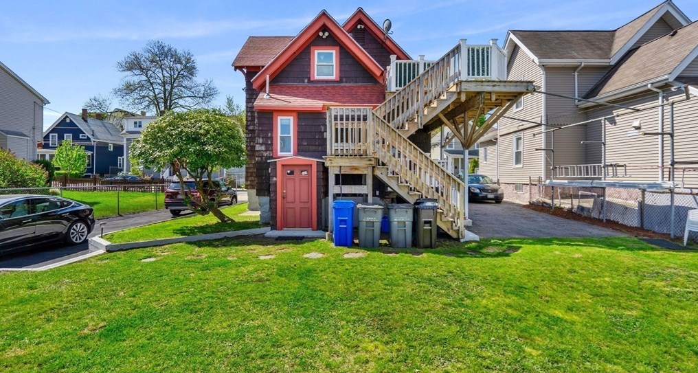 47 Vernon St, Malden MA 02148-2615 exterior