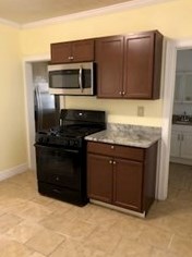 18 A St #1, Lowell, MA 01851