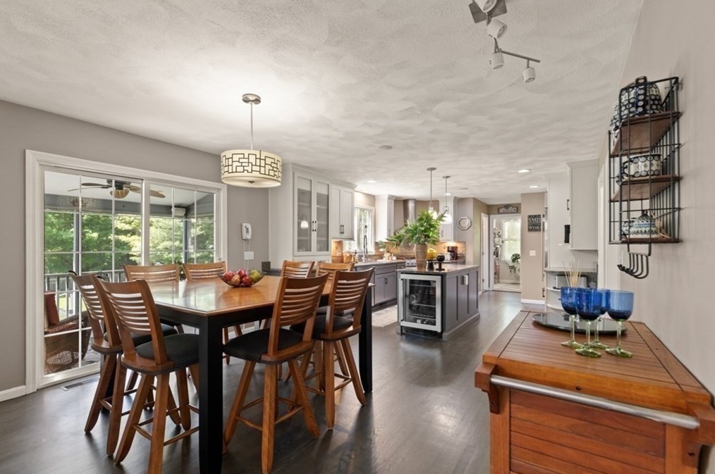 108 Franklin St, Reading MA 01867-1027 exterior