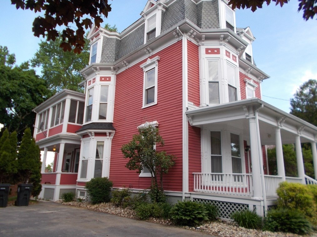 104 Webster St, Haverhill, MA 01835 exterior