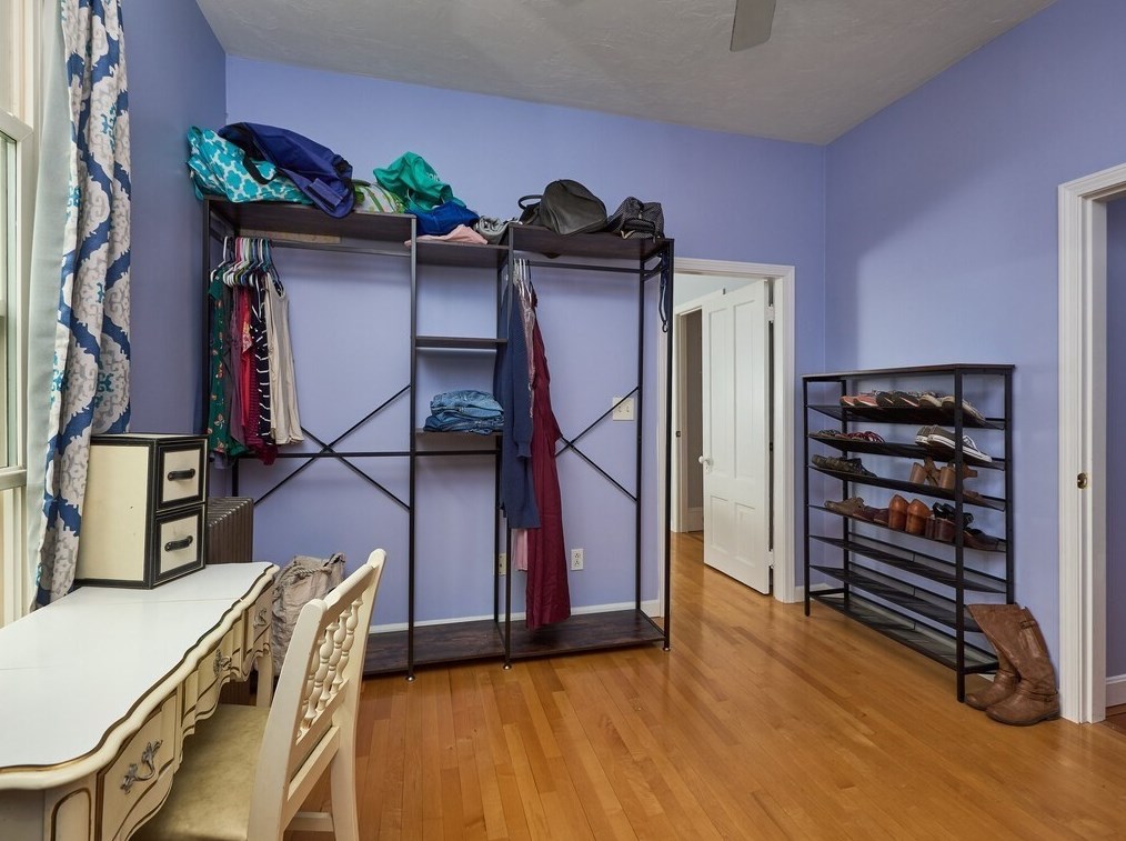 56 Moore Ave, Worcester MA 01602-1820 exterior