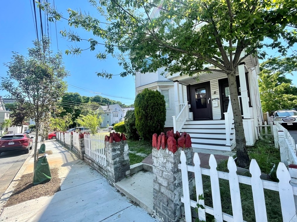 12 Jones Ave #3, Chelsea, MA 02150
