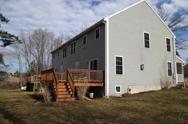 63 New St, Haverhill, MA 01835