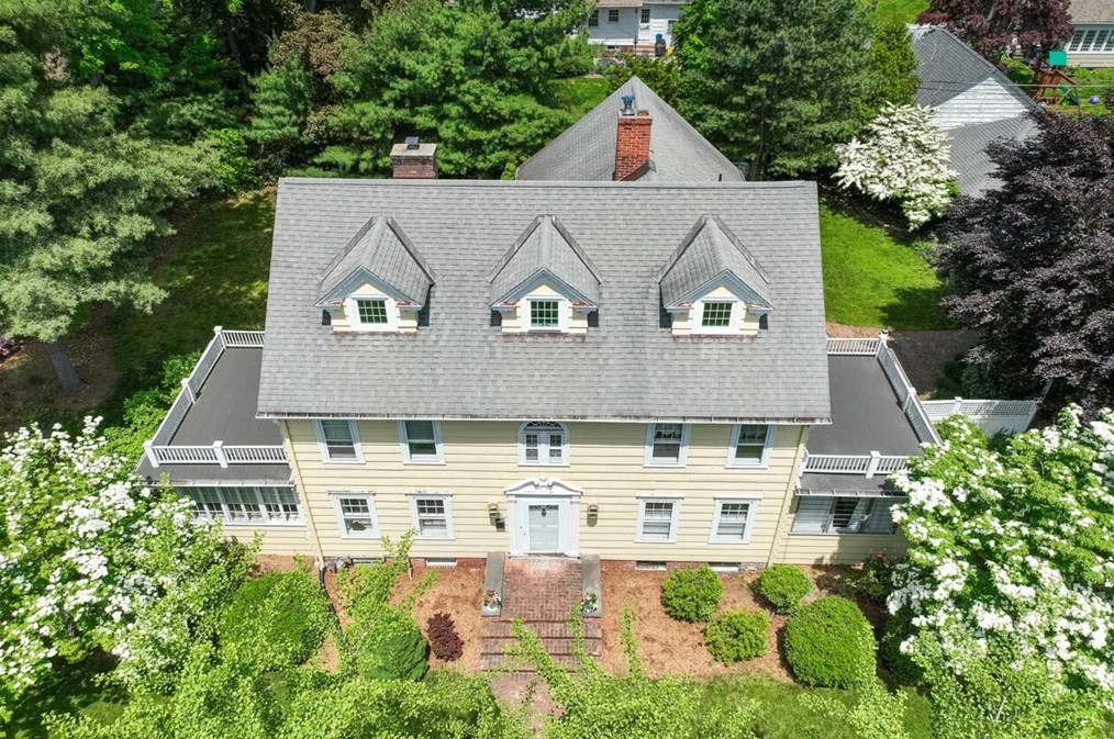 6 Farmington Ave, Springfield, MA 01106