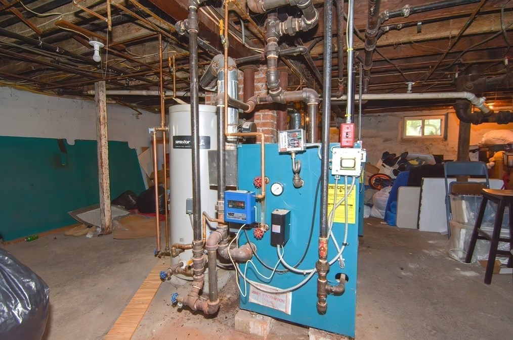 8 Mound St, Quincy MA 02169-5819 exterior