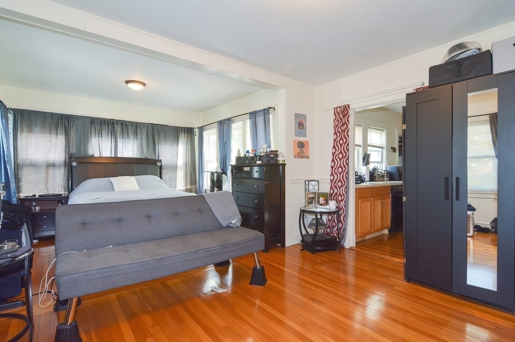 8 Mound St, Quincy MA 02169-5819 exterior