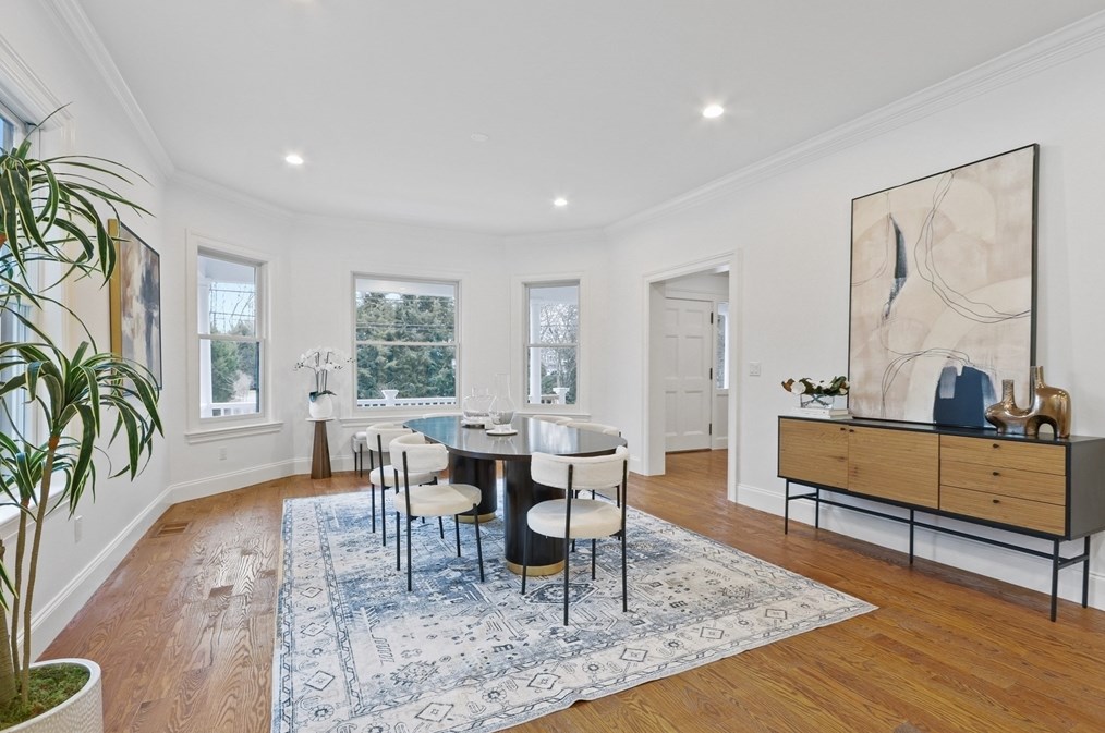 414 Waltham St, Newton MA 02465-1934 exterior