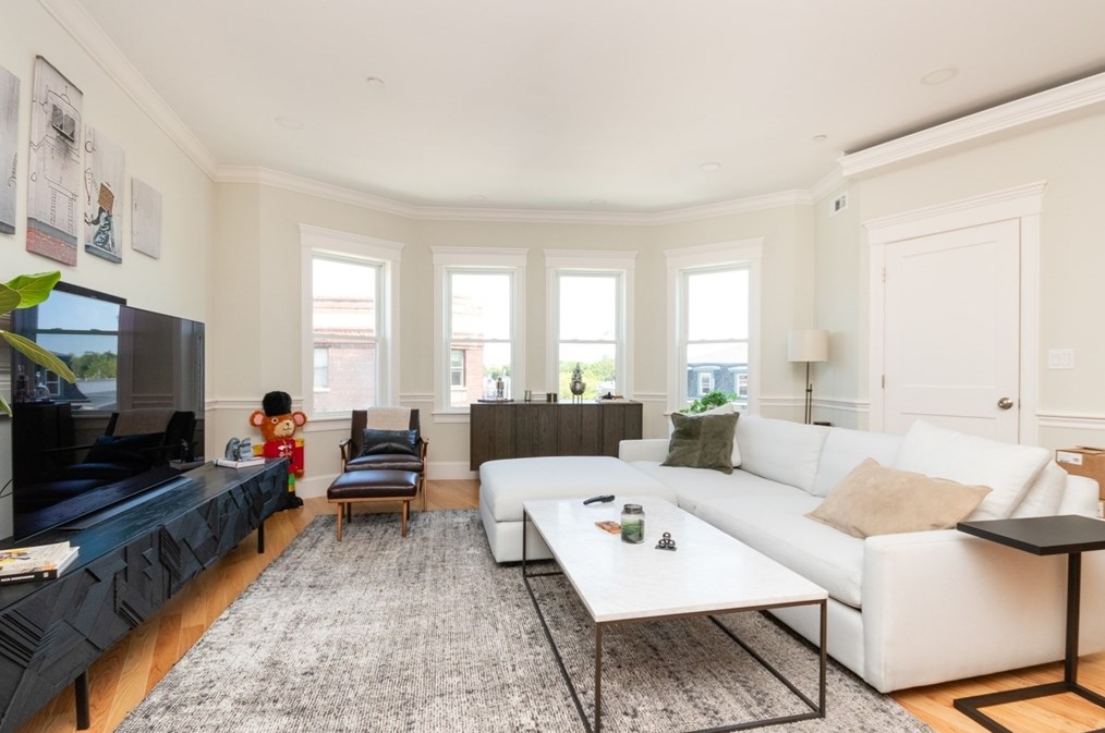 1403 Dorchester Ave #4, Boston, MA 02124