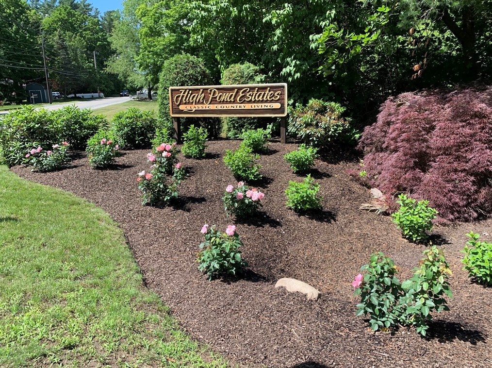 49 Trailwood Dr, East Bridgewater, MA 02324