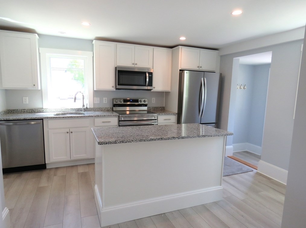 484 Temple St, Whitman MA  02382-1078 exterior