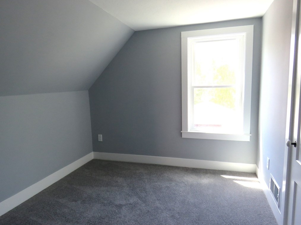 484 Temple St, Whitman MA  02382-1078 exterior