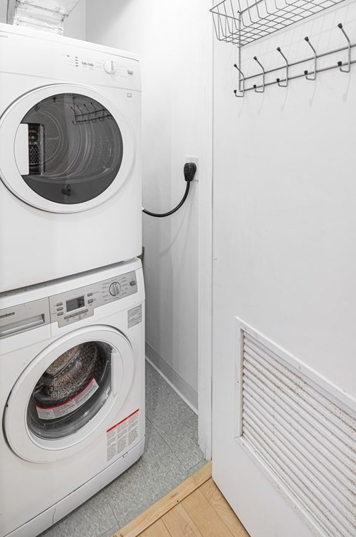 70 Lincoln St, Boston MA  exterior