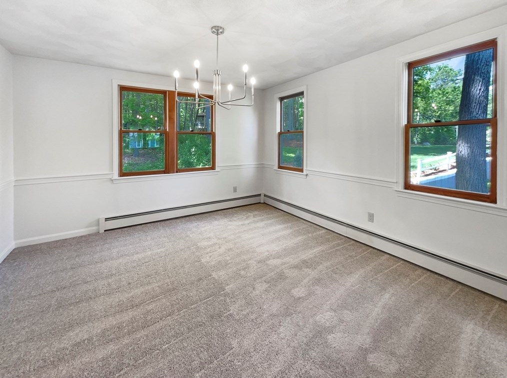 7 Windemere Dr, Acton MA 01720-2024 exterior