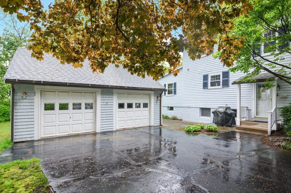 28 Fairview Rd, Needham, MA 02492 exterior
