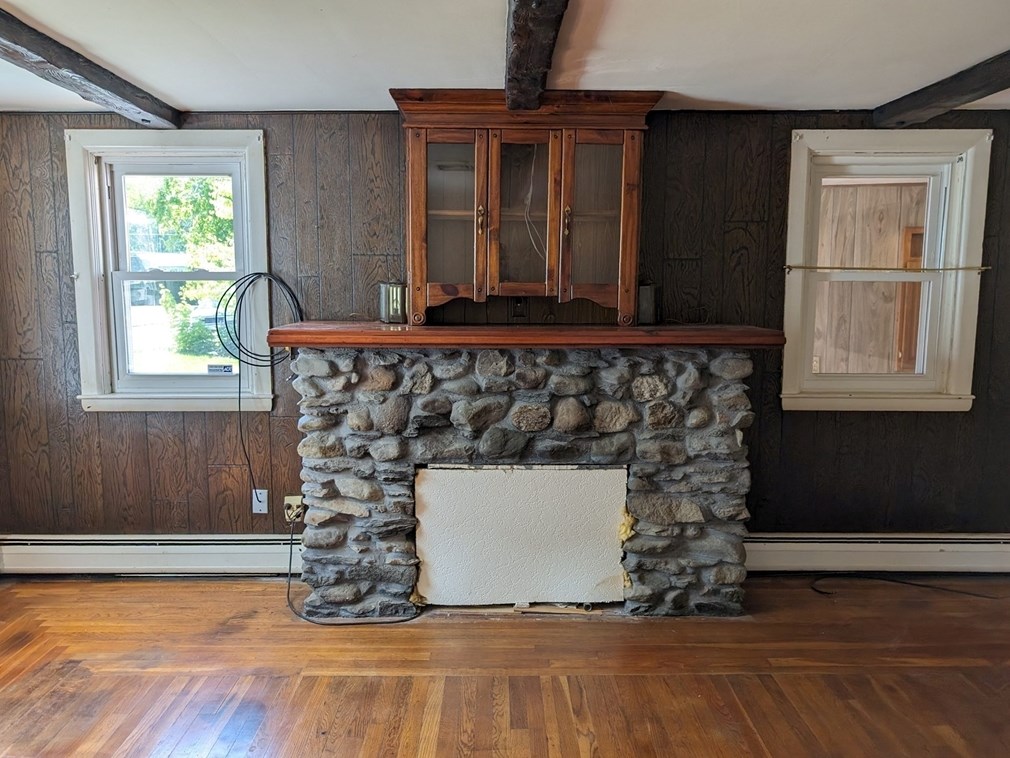 97 Hebron Ave, Seekonk MA 02771-2101 exterior