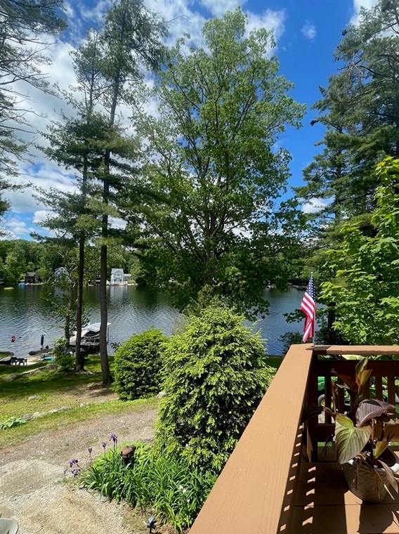 11 Samuel Dr, Royalston MA 01331-9477 exterior