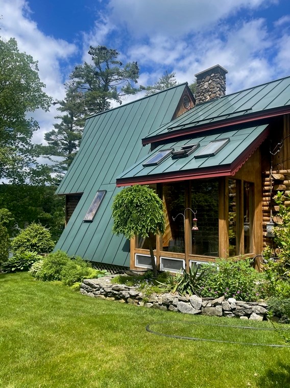 11 Samuel Dr, Royalston MA 01331-9477 exterior