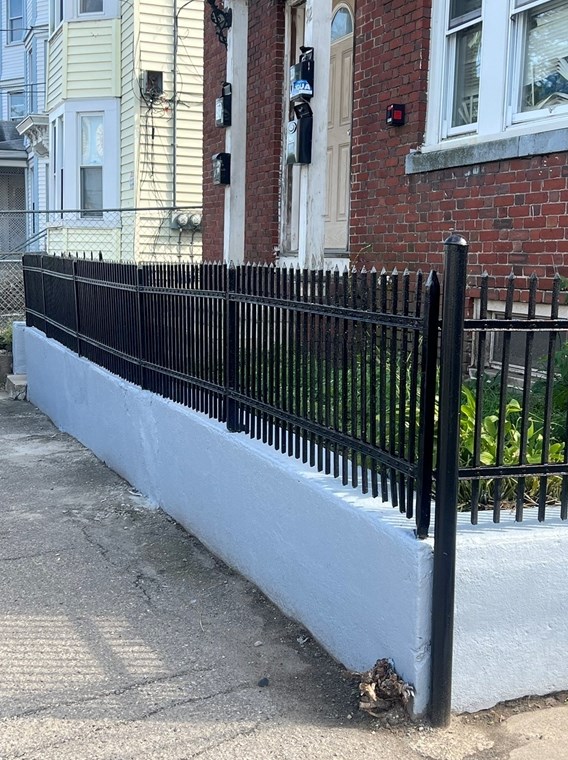 92 Haverhill St, Lawrence MA  01840-1712 exterior