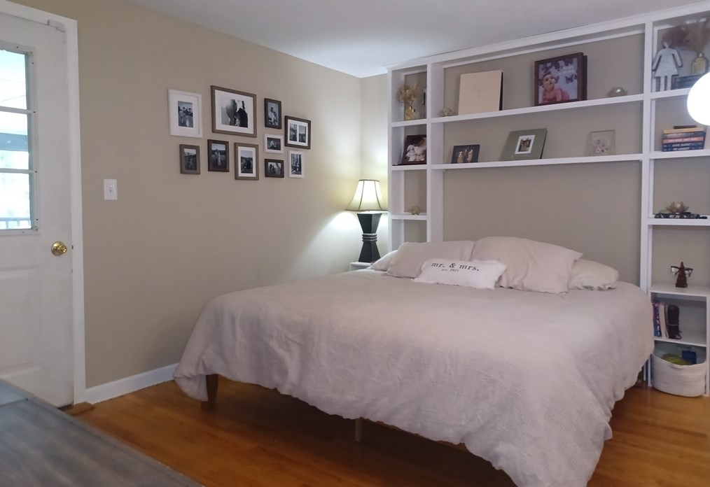 907 Western Ave, Montgomery MA 01085-2639 exterior