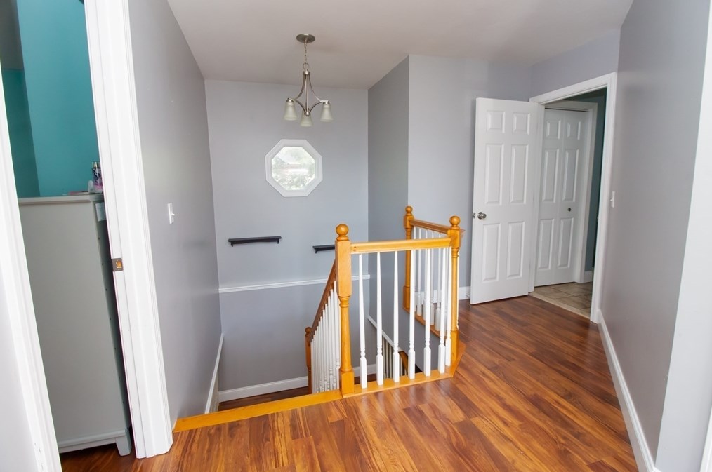 361 Huttleston Ave, Fairhaven MA 02719-3115 exterior