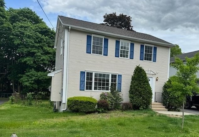 61 Lawe, Springfield, MA 01151