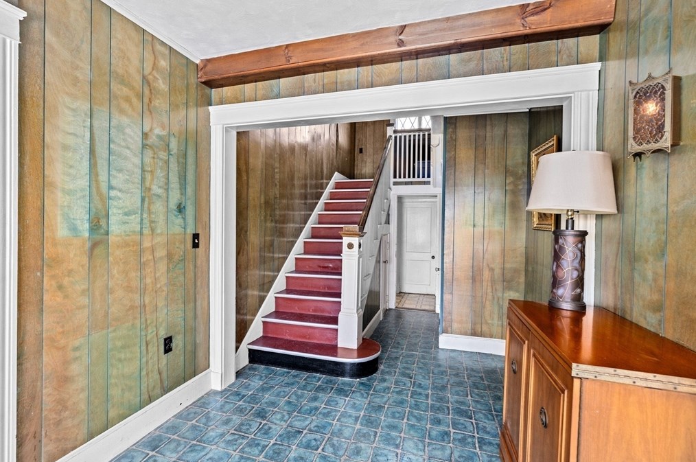 267 Bch Ave, Hull MA 02045-2701 exterior