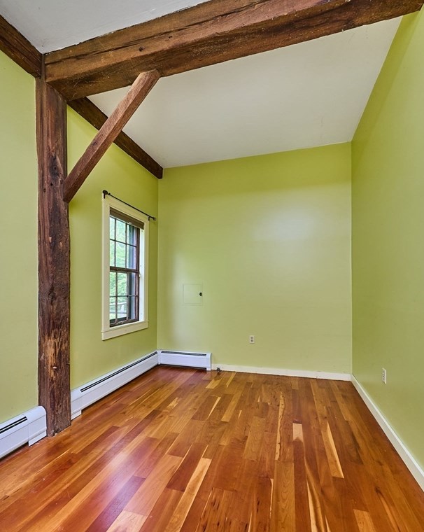 576 Shelburne Fls Rd, Conway MA 01341-9701 exterior