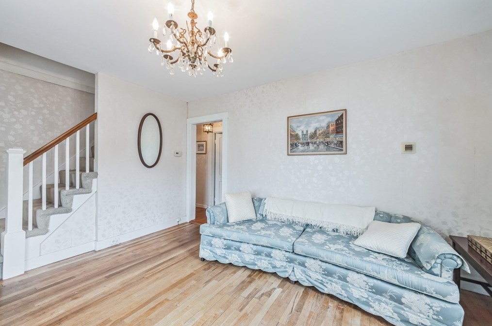 37 Bowdoin St, Lawrence MA 01843-2109 exterior