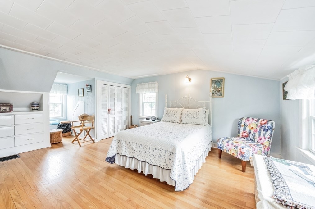 37 Bowdoin St, Lawrence MA 01843-2109 exterior