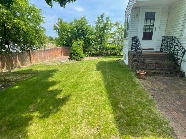 37 Bowdoin St, Lawrence MA 01843-2109 exterior