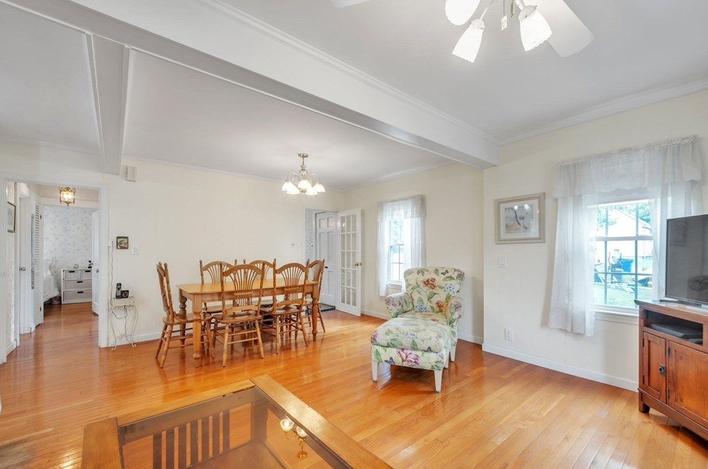 37 Bowdoin St, Lawrence MA 01843-2109 exterior