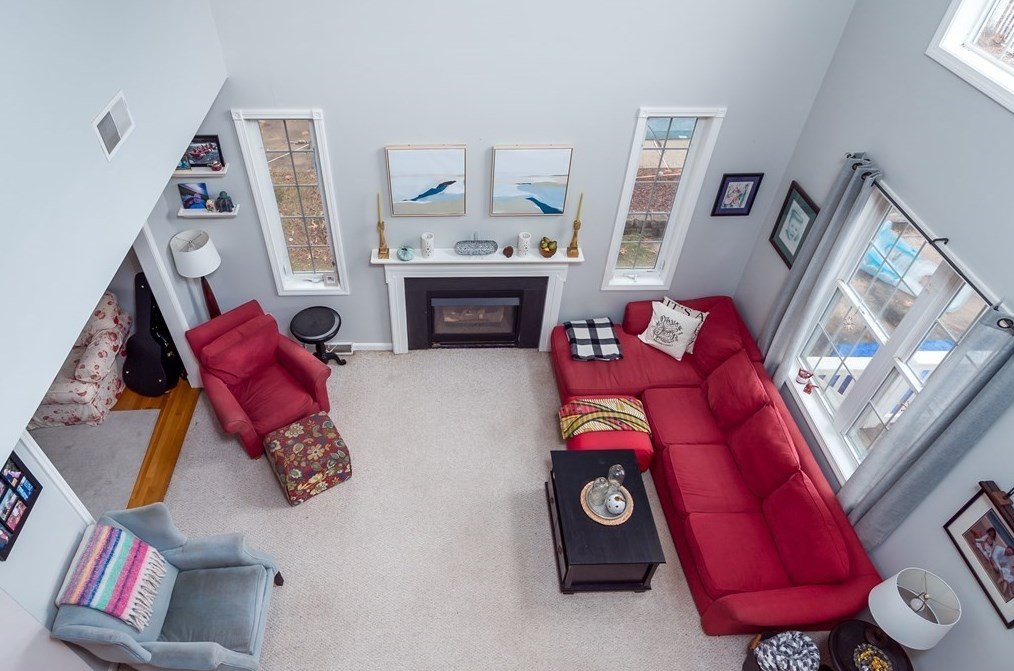 91 Elmshade Dr, Uxbridge MA 01569-1693 exterior