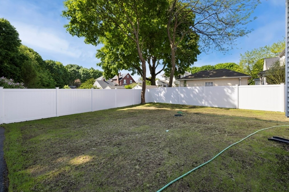 91 Dodge St, Beverly MA 01915-1712 exterior