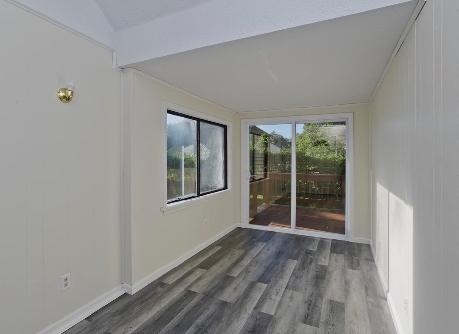 1350 Wilbraham Rd, Springfield MA  01119-2637 exterior